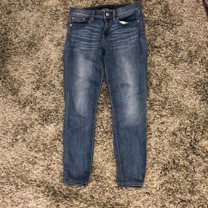 Express Women’s Mid-Rise Jean Leggings